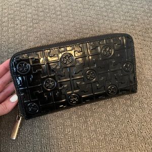 Tory Burch Black Logo Wallet